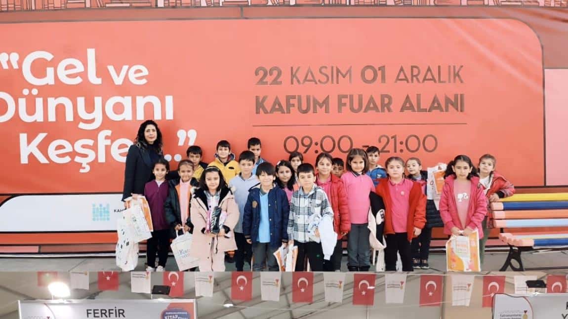 2/A KİTAP FUARINDA